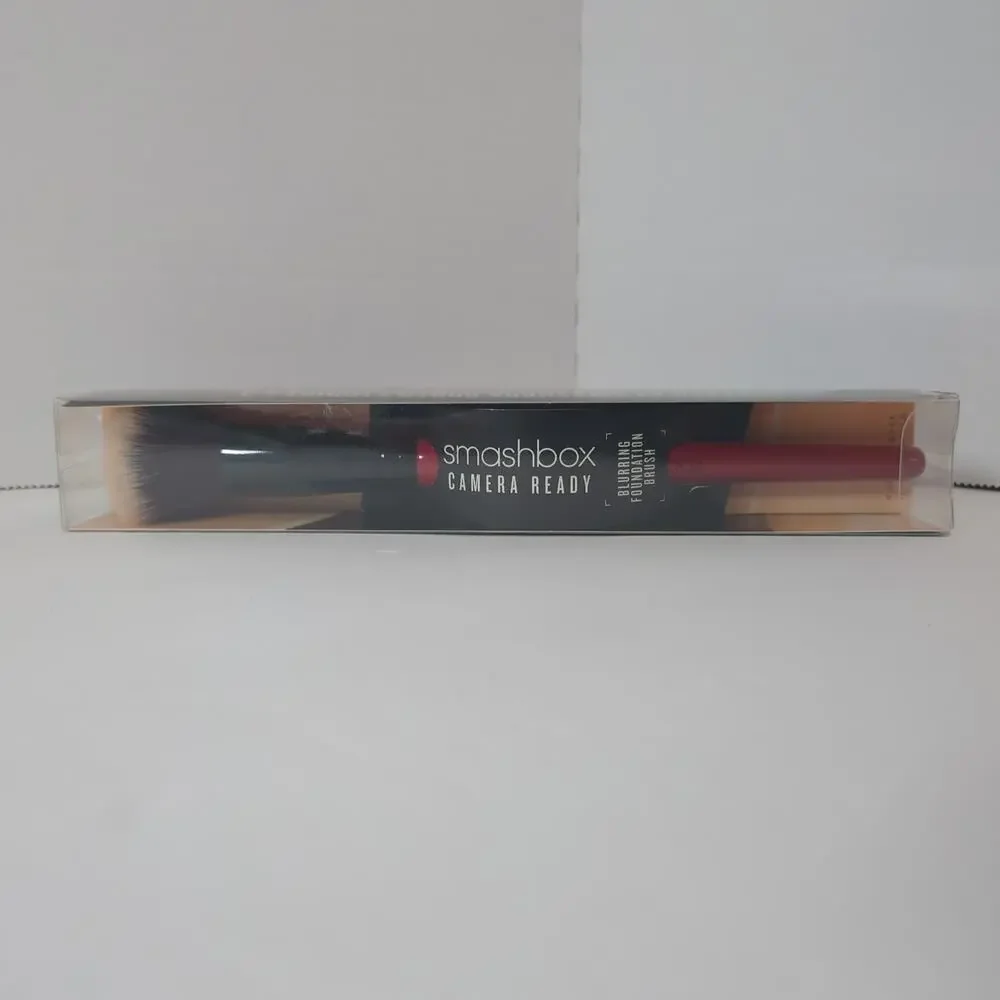 Smashbox‎ Blurring Foundation Brush New in Box Camera Ready Line